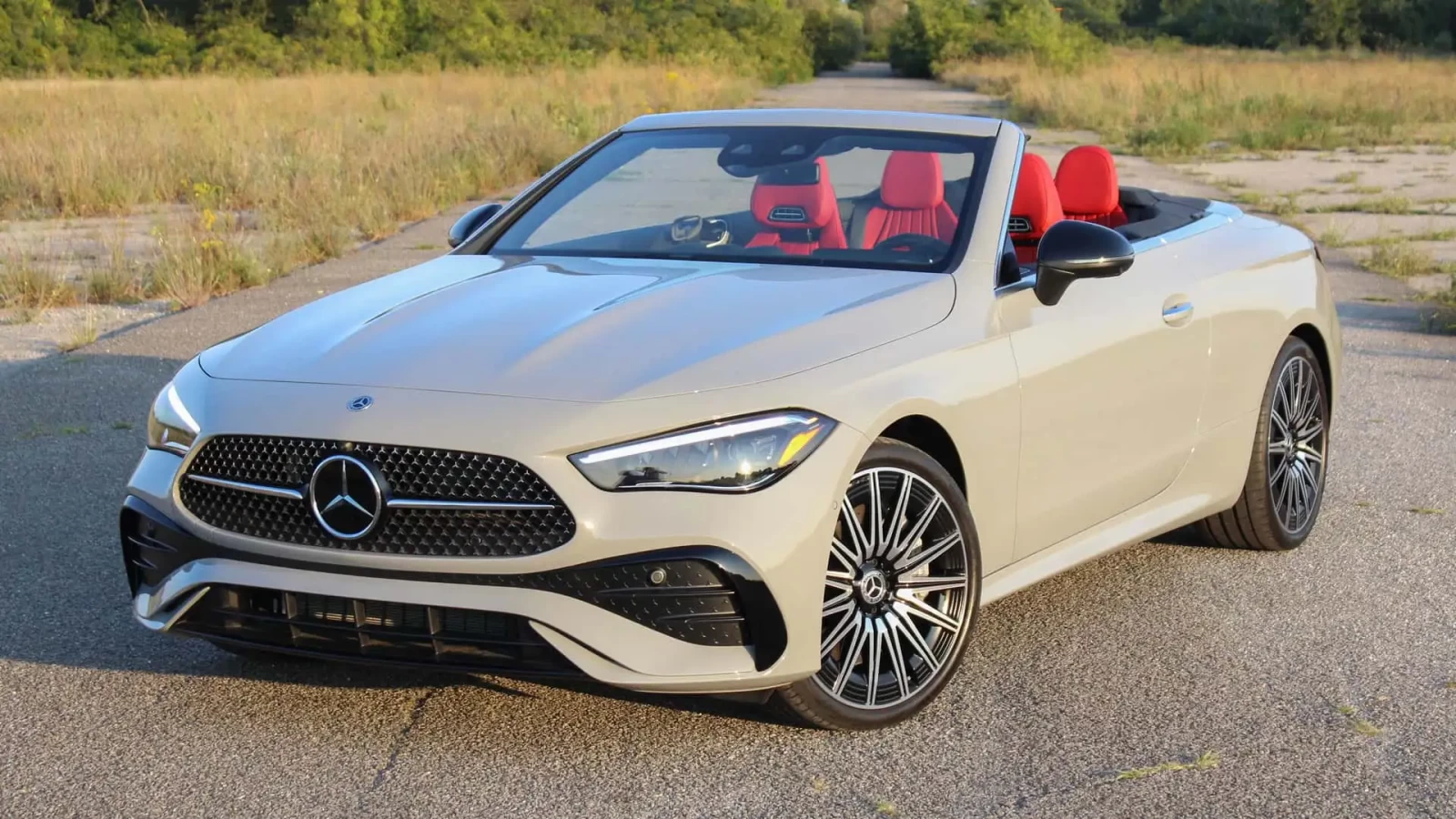 Mercedes CLE Cabriolet sübut edir ki, hər bir avtomobil idman üslubunda olmalı deyil